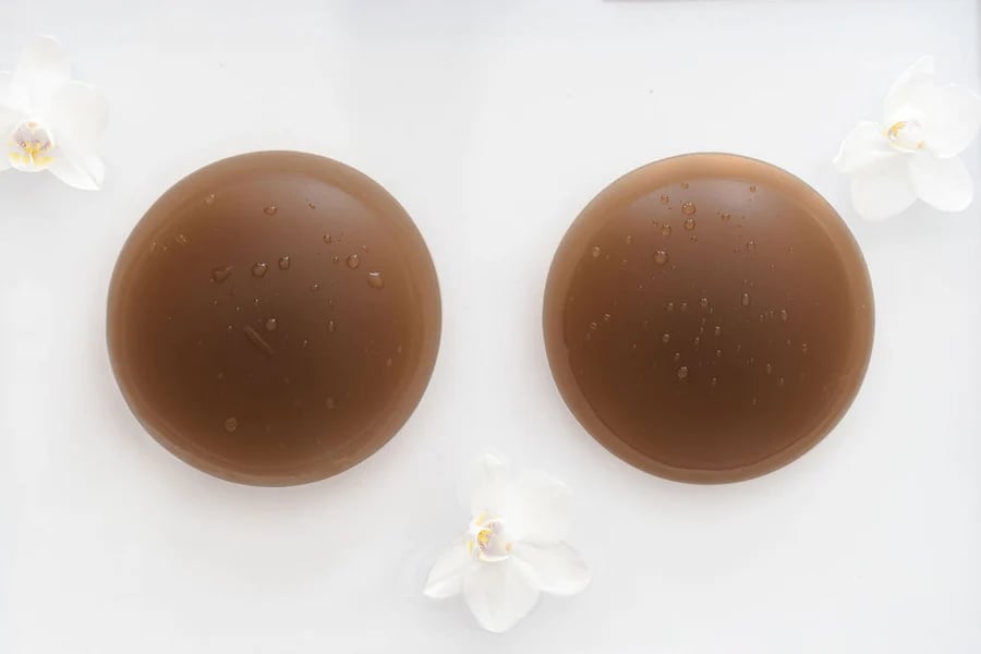 🔥Go Braless! Seamless Cake Cover-Pink Laura