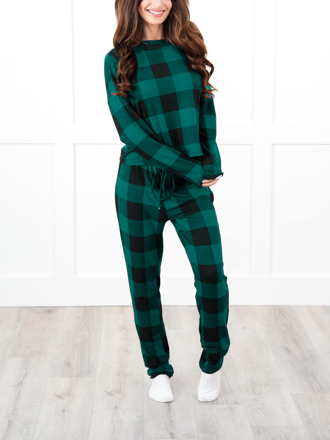 Christmas Plaid Long Sleeve Round Neck Elasic Pants Casual Pajama Set
