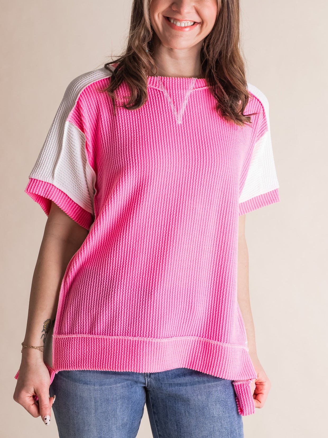 Ribbed Stitching Color Block Tee