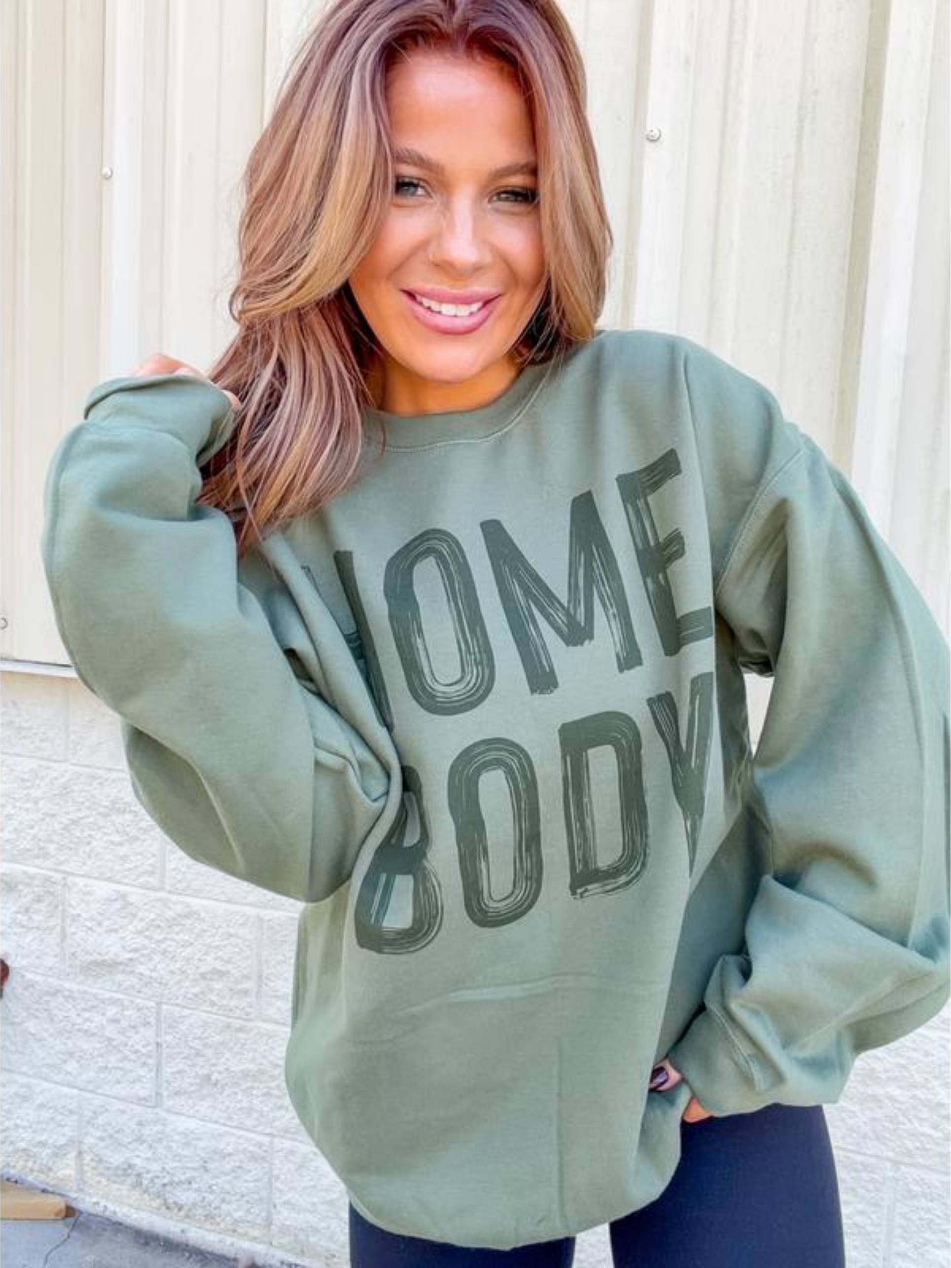 HOMEBODY Graphic Pullover