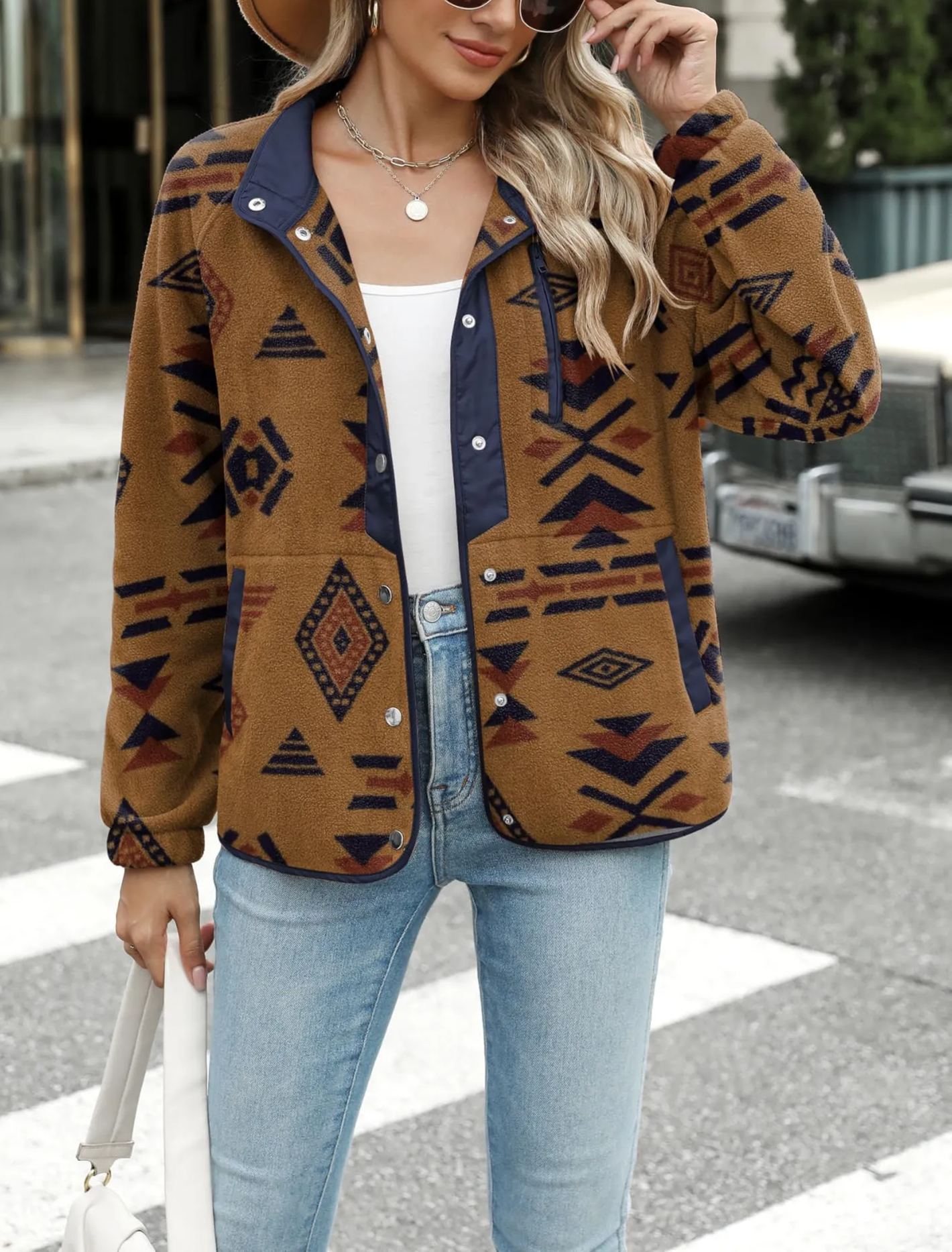 Women's Western Aztec Print Long Sleeve Snap Button Down Fleece Jackets with Pockets