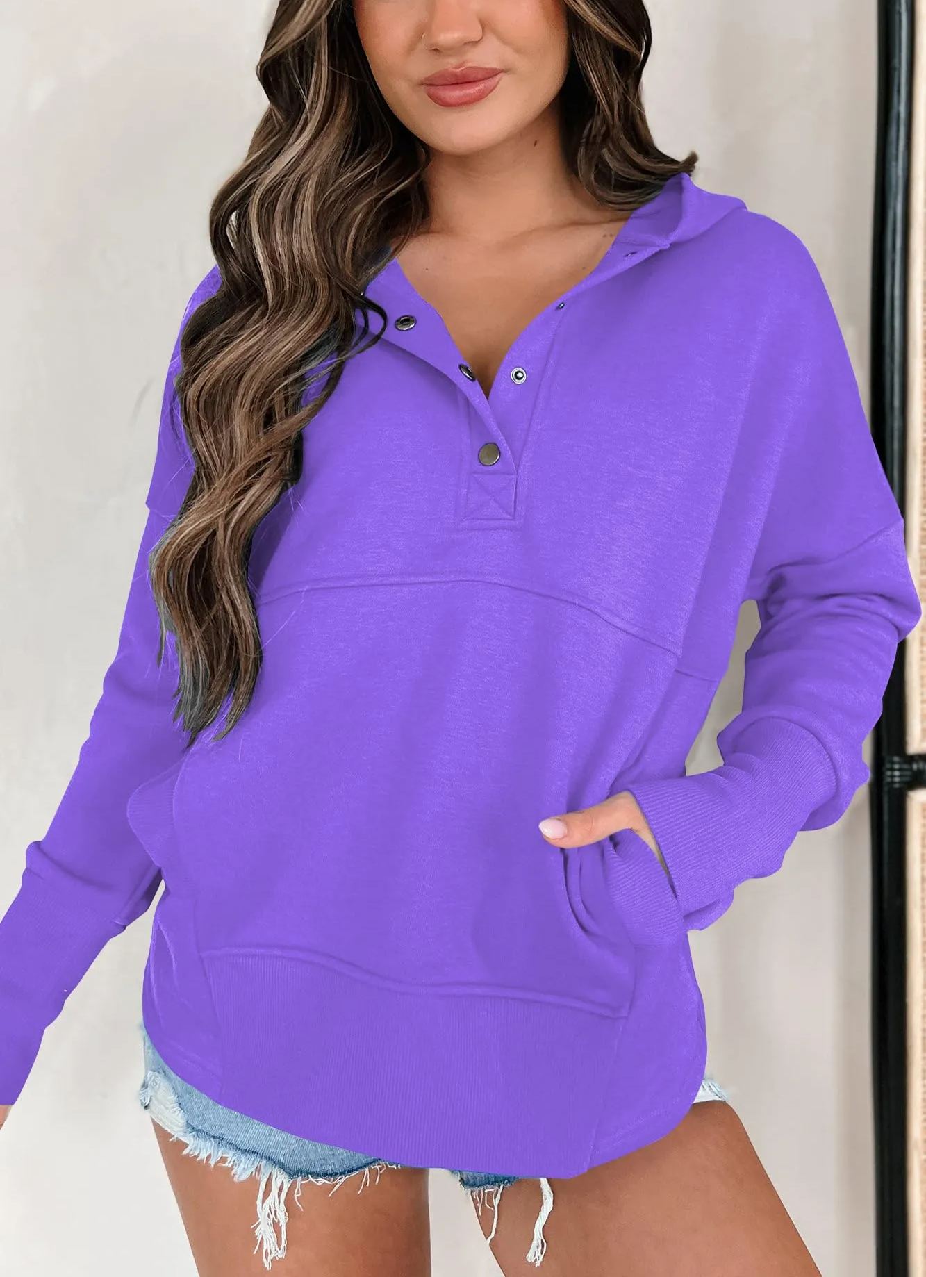 Women's Lightweight Button Collar Long Sleeve Sweatshirt With Pocket