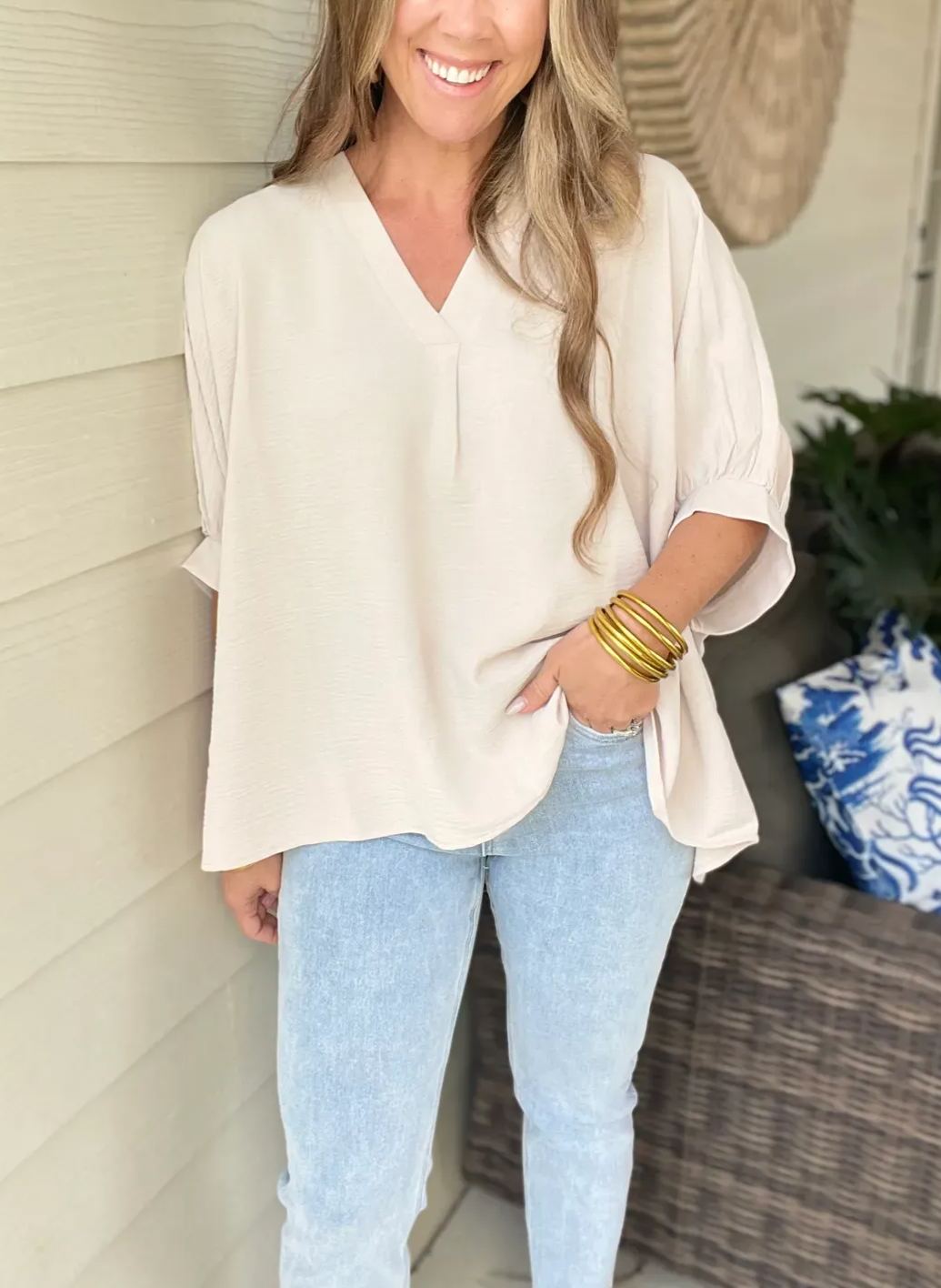 Women's Casual V Neck Puff Half Sleeve Loose Blouse