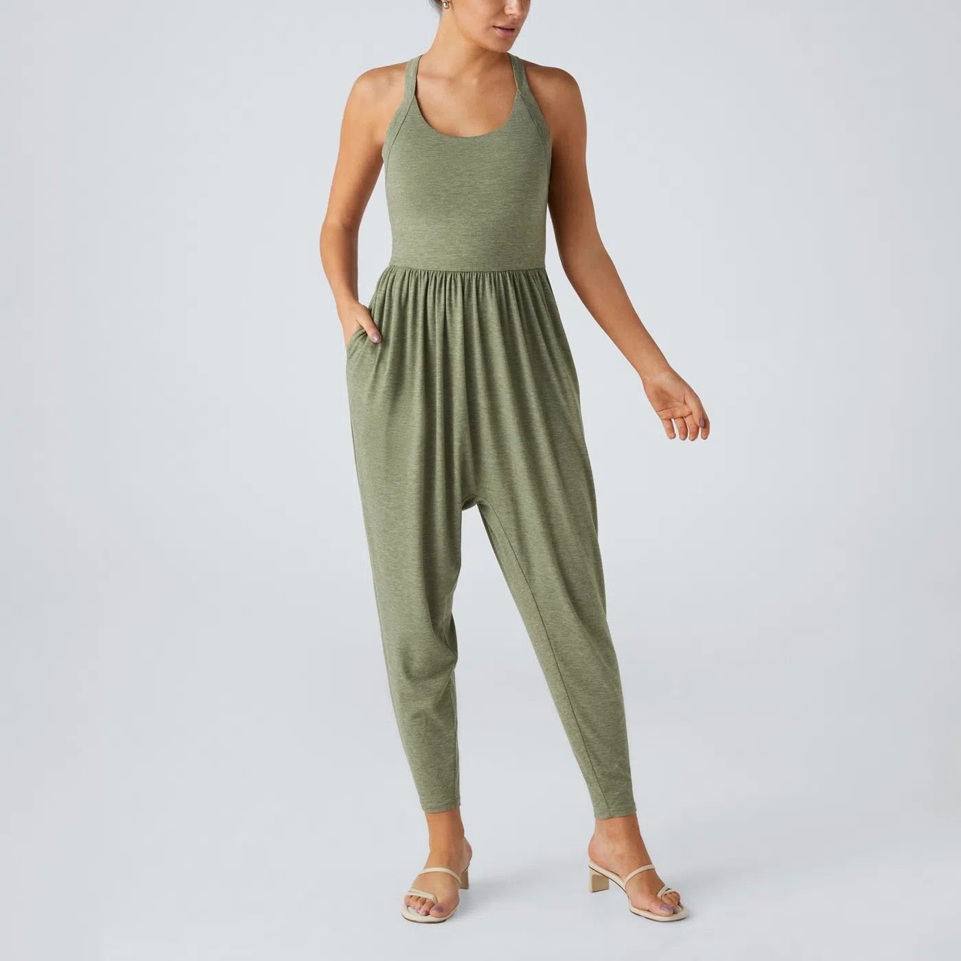Backless Twisted U Neck Side Pocket Harem Casual Jumpsuit