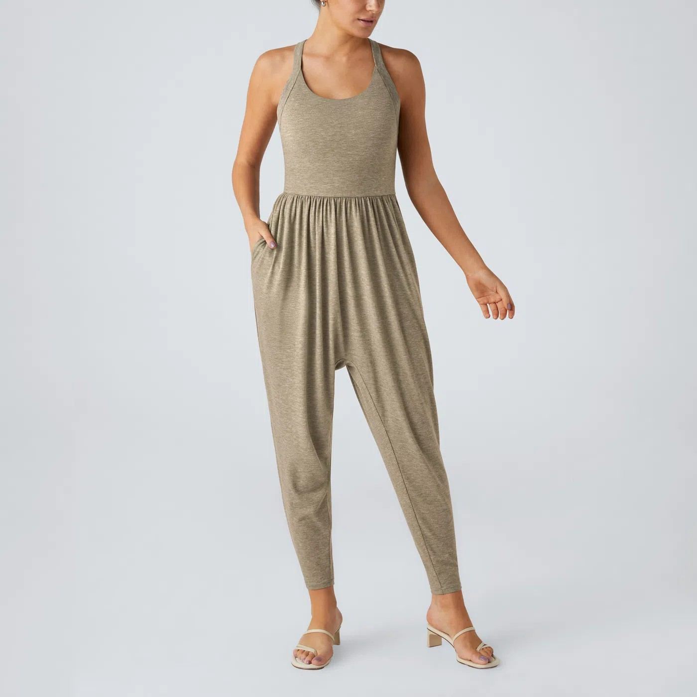 Backless Twisted U Neck Side Pocket Harem Casual Jumpsuit