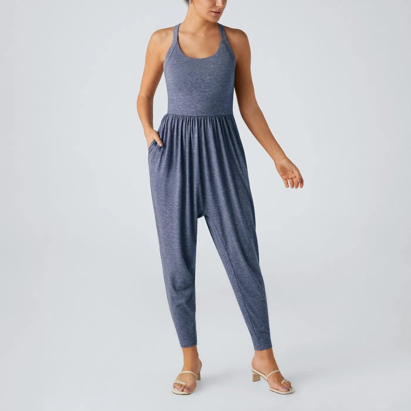 Backless Twisted U Neck Side Pocket Harem Casual Jumpsuit