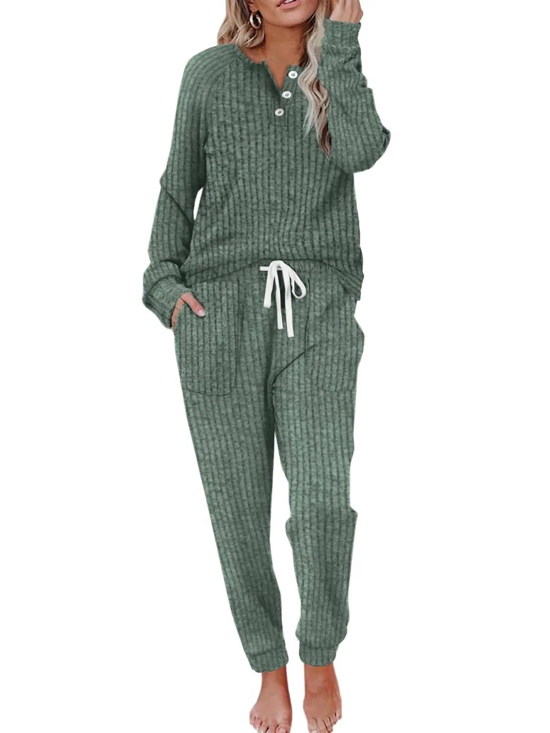 Women‘s’ Button Down Sweatshirt Sweatpants Two Piece Set with Pockets