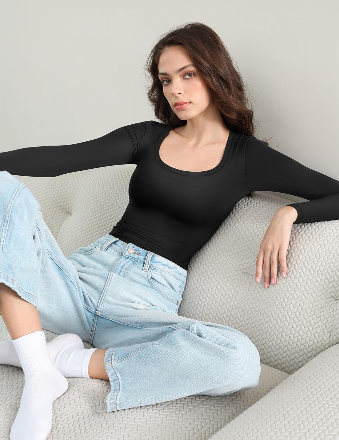 Women's Scoop Neck Slim Fit Long Sleeve Tops Double Lined Basic Tee