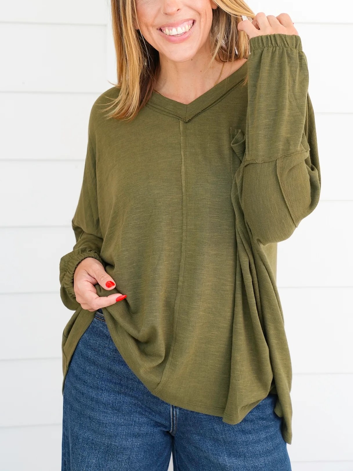 Women's Oversized V Neck Pocket Long Sleeve Top