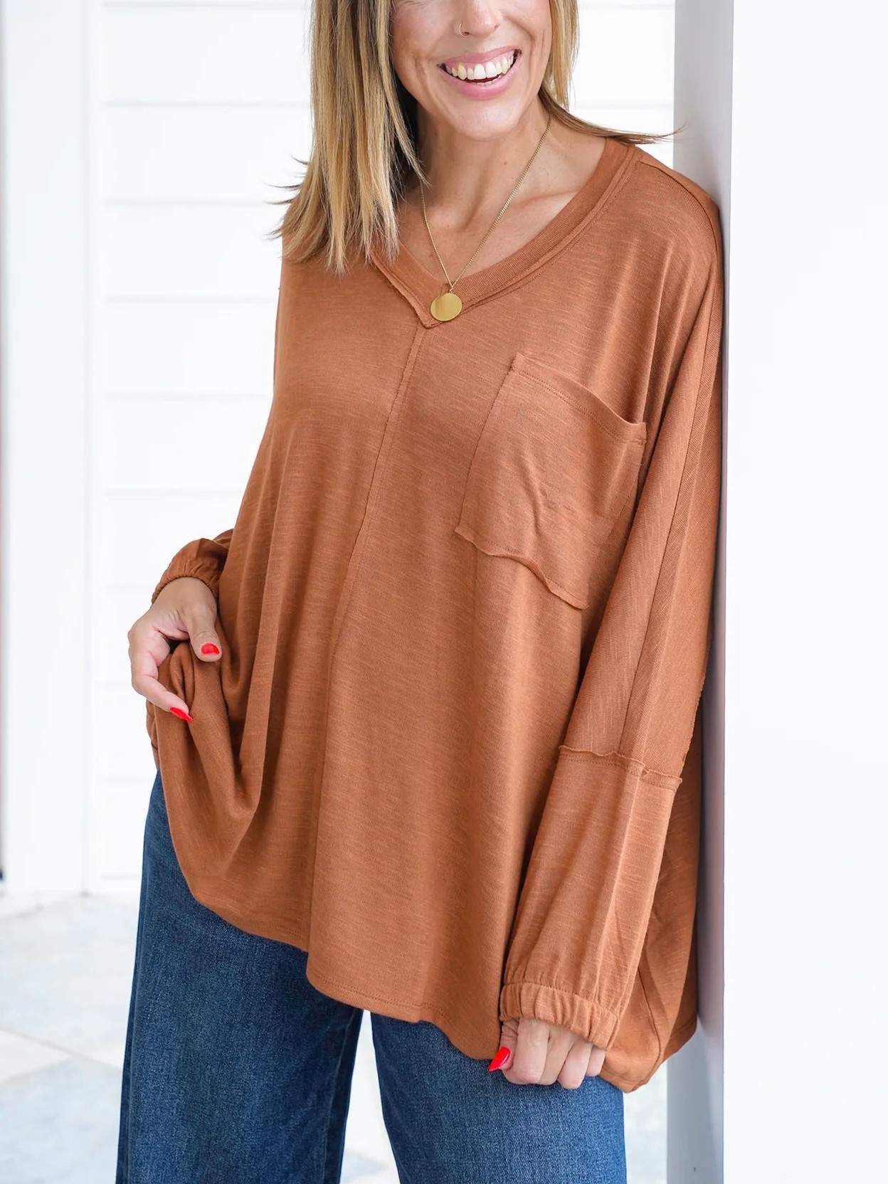 Women's Oversized V Neck Pocket Long Sleeve Top