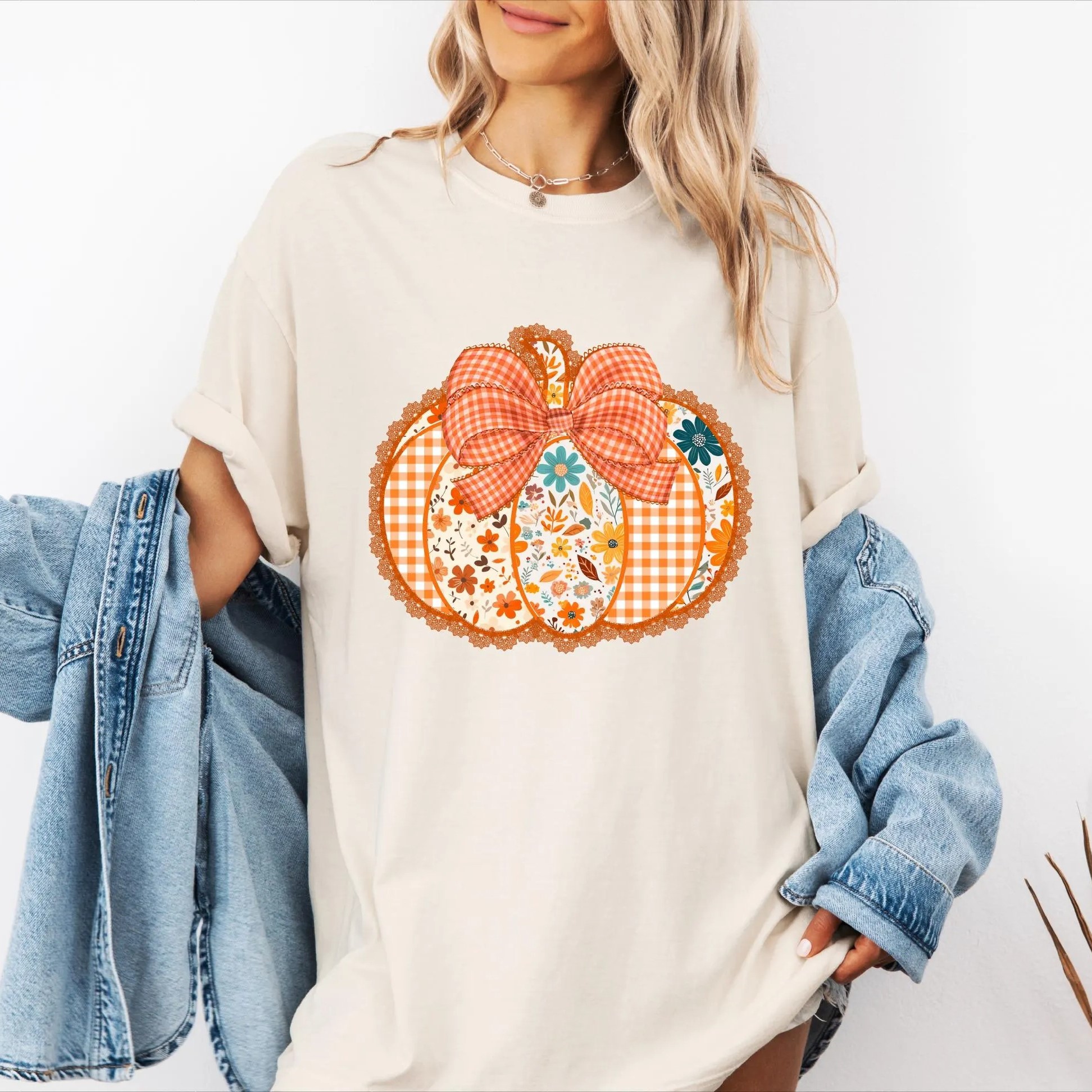 Cute Fall Floral Pumpkin Print T-Shirt