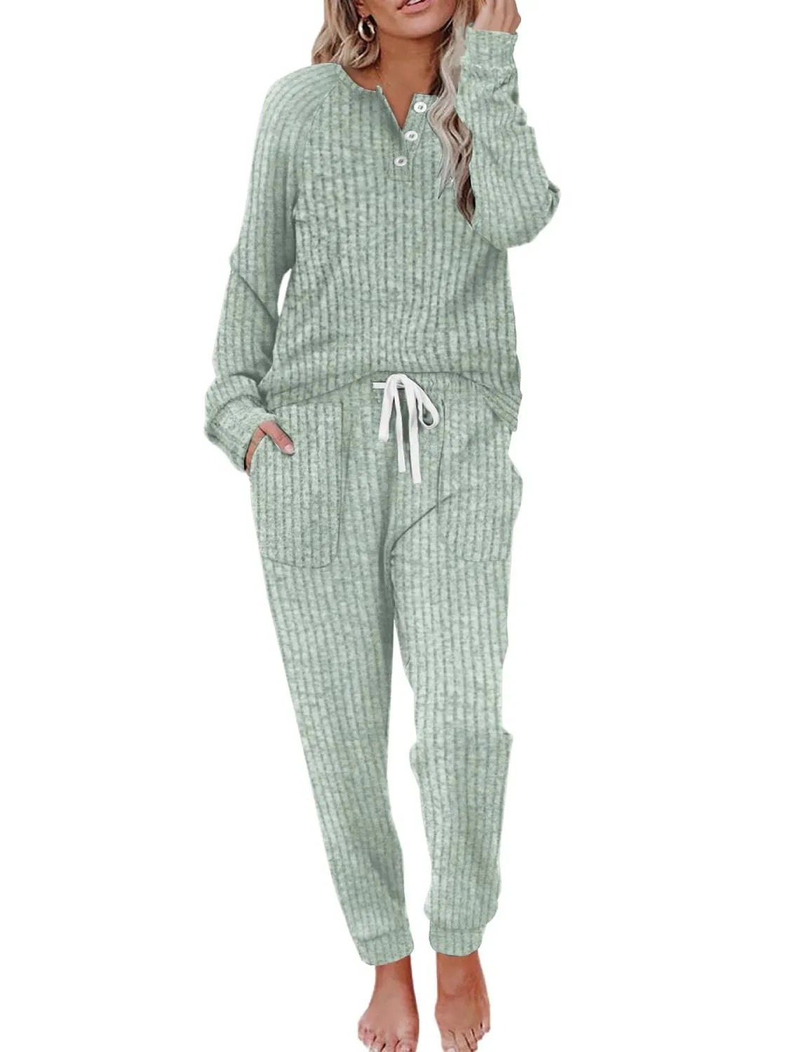 Women‘s’ Button Down Sweatshirt Sweatpants Two Piece Set with Pockets