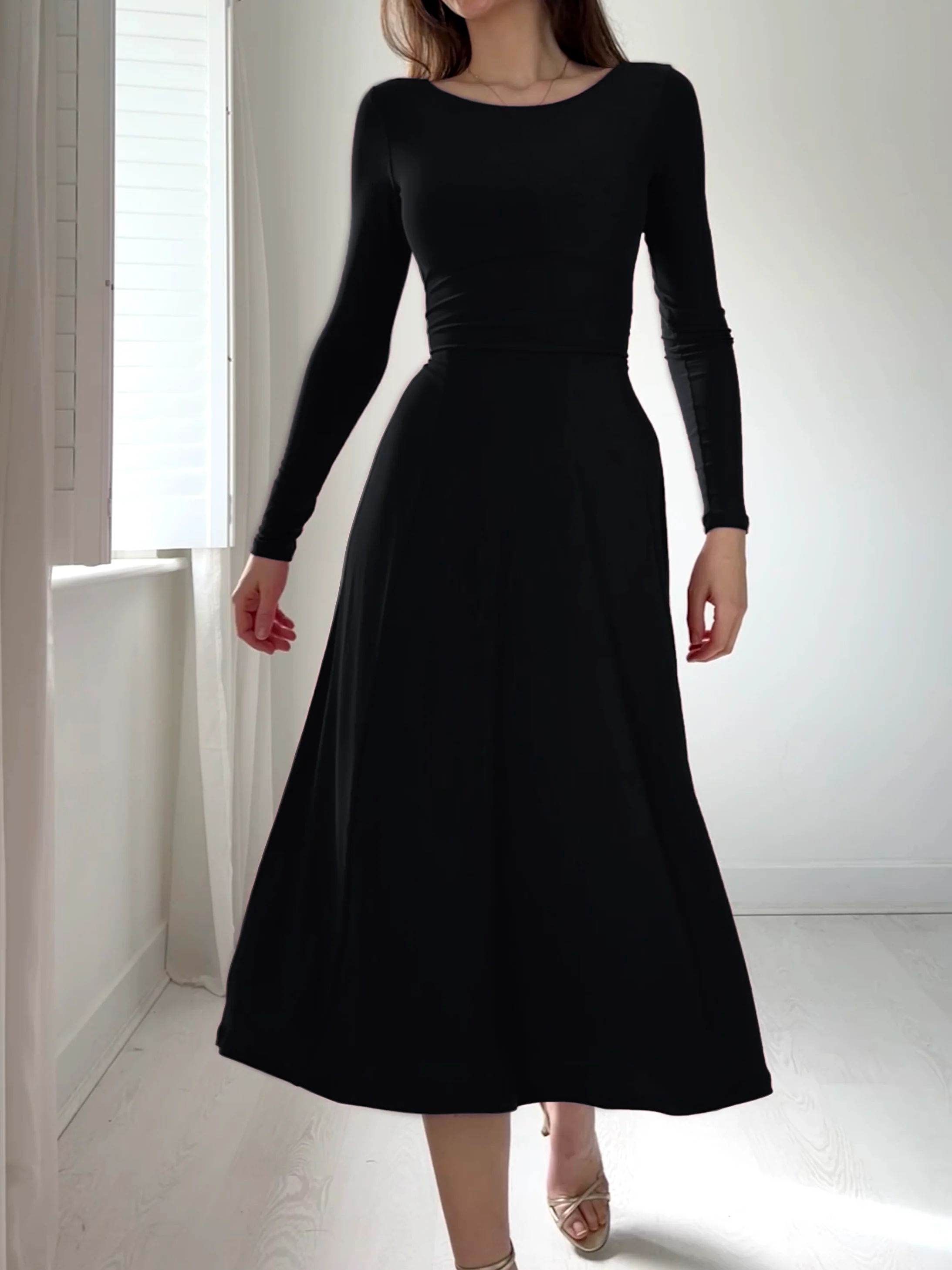 HOT SALE🔥 DOUBLE-SIDE SOLID COLOR DRESS(MID-LENGTH