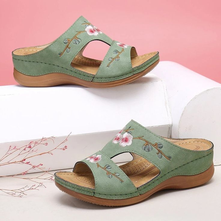 Women's  Embroidered Flower Summer Sandals