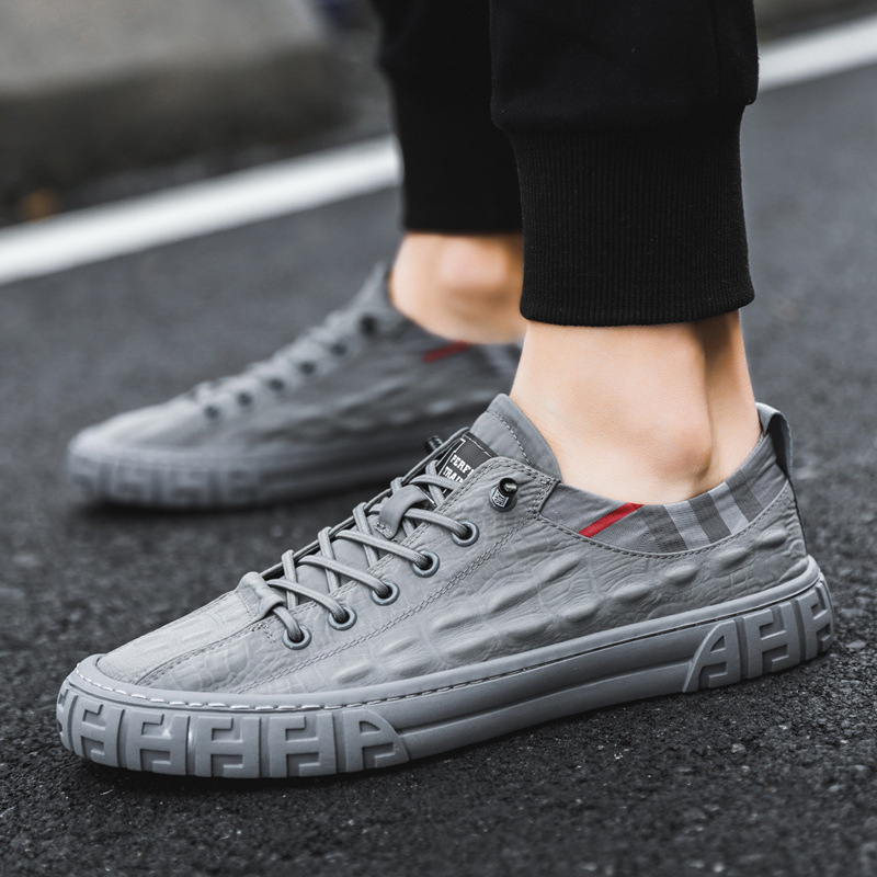 Simple fashion trendy casual men's shoes