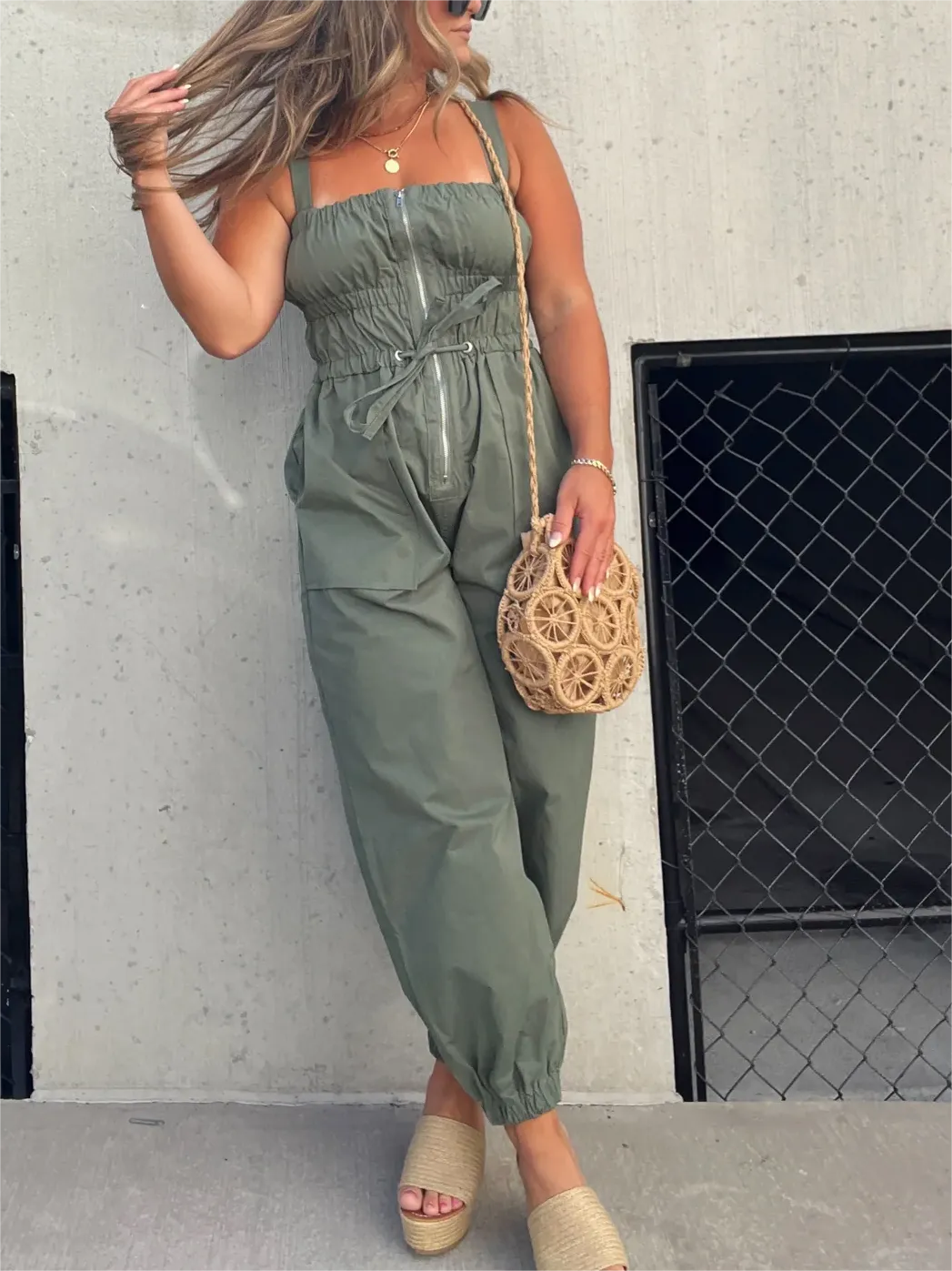 2023 New Gathered Elastic Front Zip Cargo Jumpsuit (Buy 2 Free Shipping)