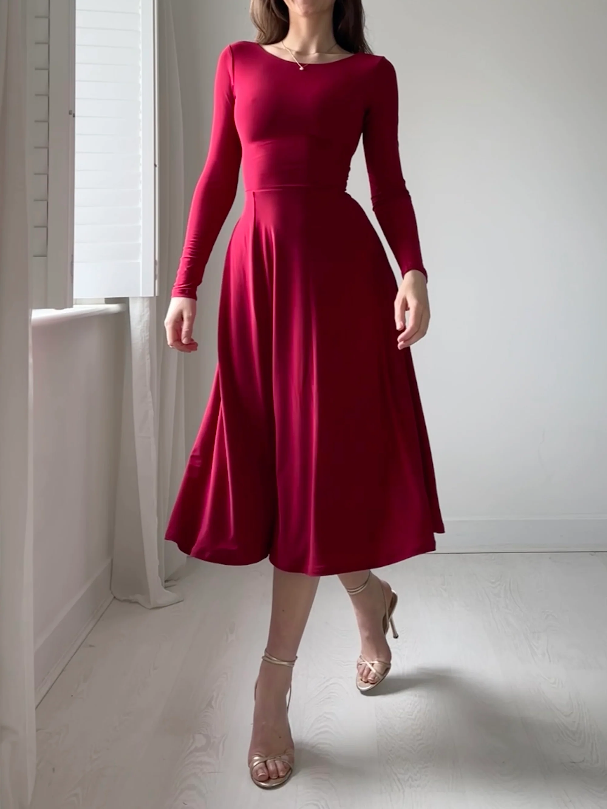 HOT SALE🔥 DOUBLE-SIDE SOLID COLOR DRESS(MID-LENGTH