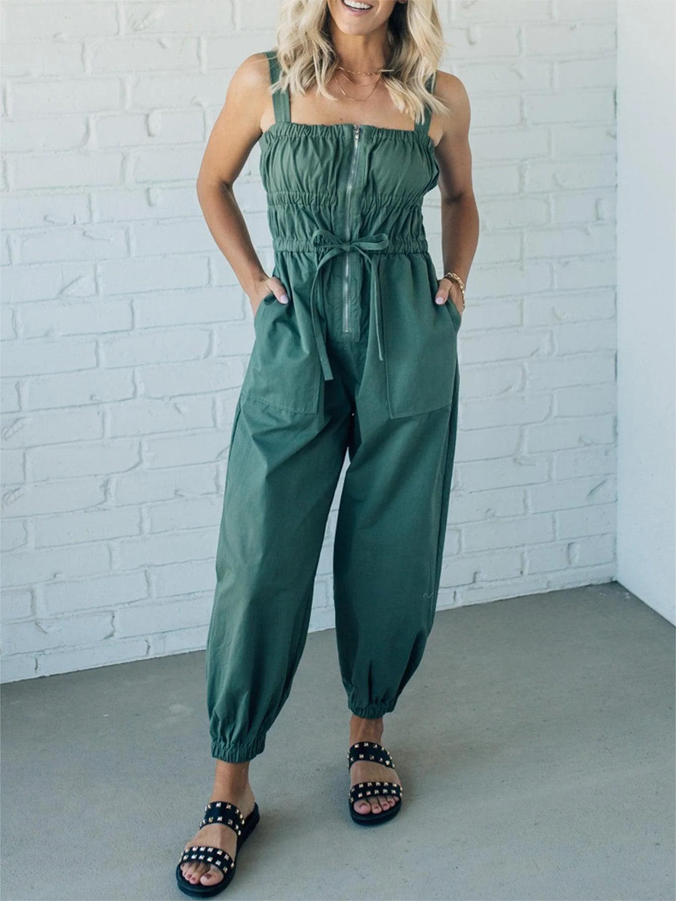 2024 HOT SALE🔥 GATHERED ELASTIC FRONT ZIP CARGO JUMPSUIT(BUY 2 FREE SHIPPING)