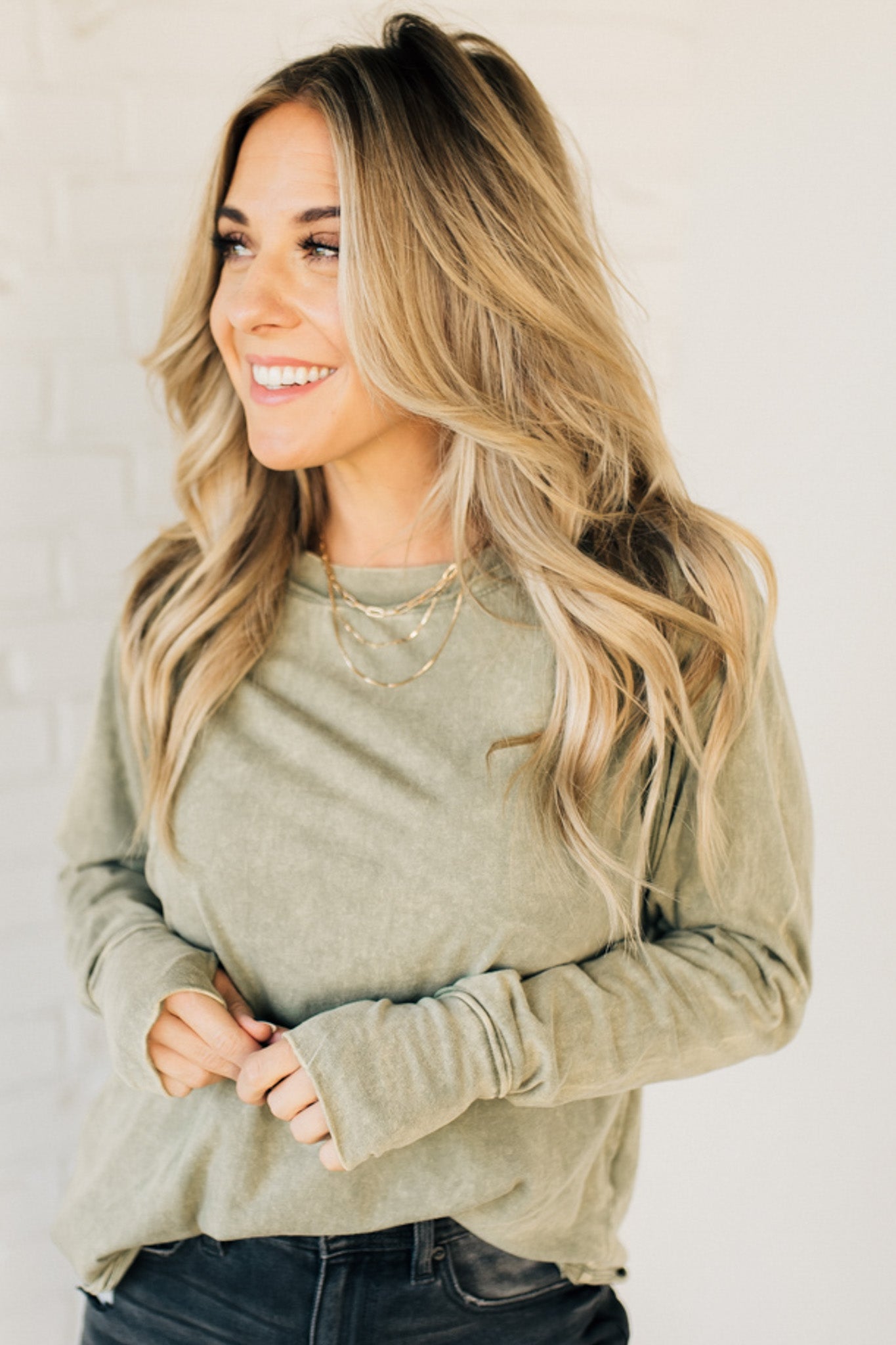 🔥2024 Fall Hot🔥Mineral Wash Thumbhole Tee(buy 2 10% OFF)