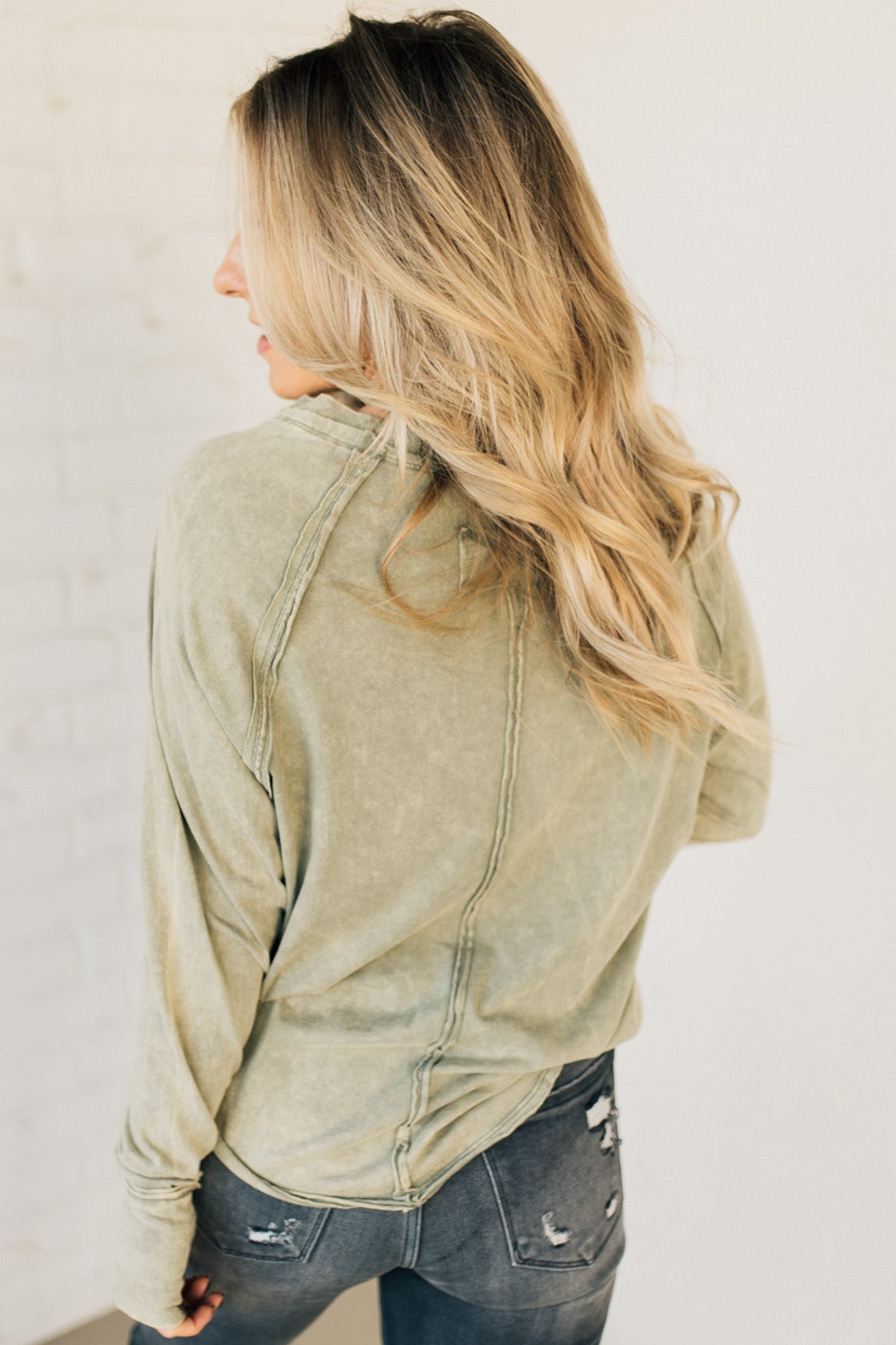 🔥2024 Fall Hot🔥Mineral Wash Thumbhole Tee(buy 2 10% OFF)