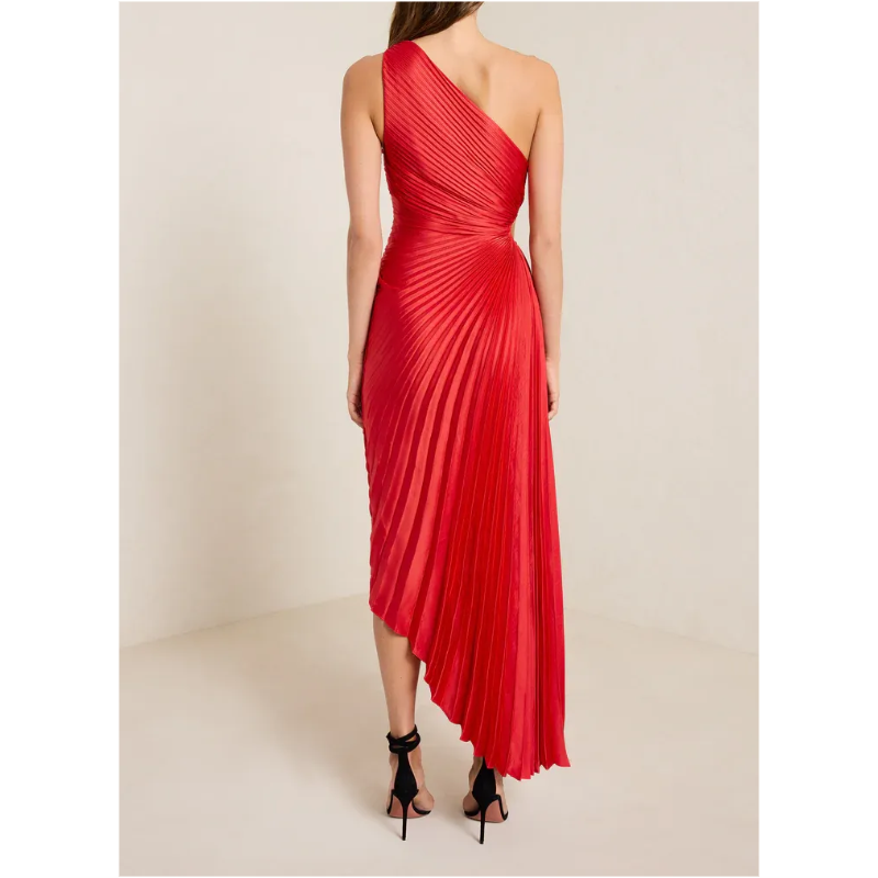 New One-Shoulder Diagonal Satin Pleated Dress