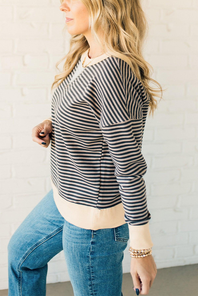 🔥Women's  Striped Oversized Sweatshirt (Buy 2 Free Shipping)