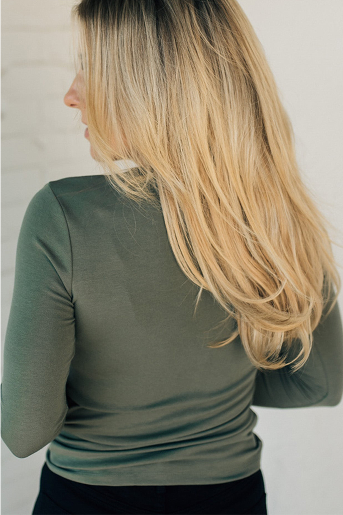 Nova Basic Long Sleeve Tee