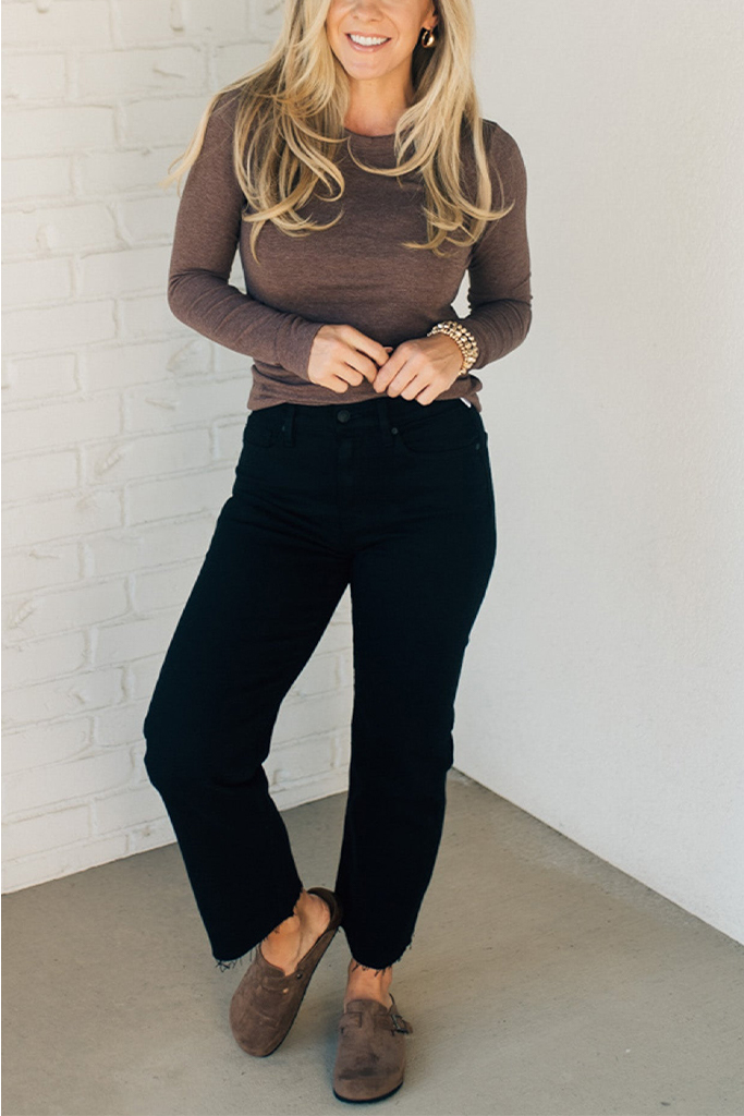 Nova Basic Long Sleeve Tee