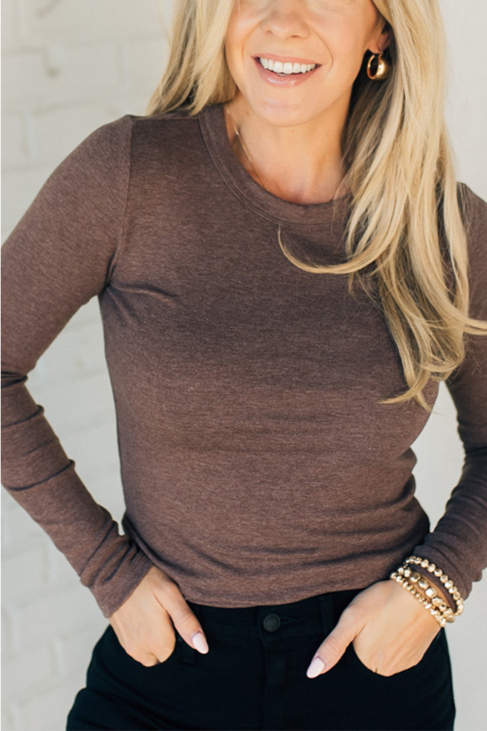 Nova Basic Long Sleeve Tee