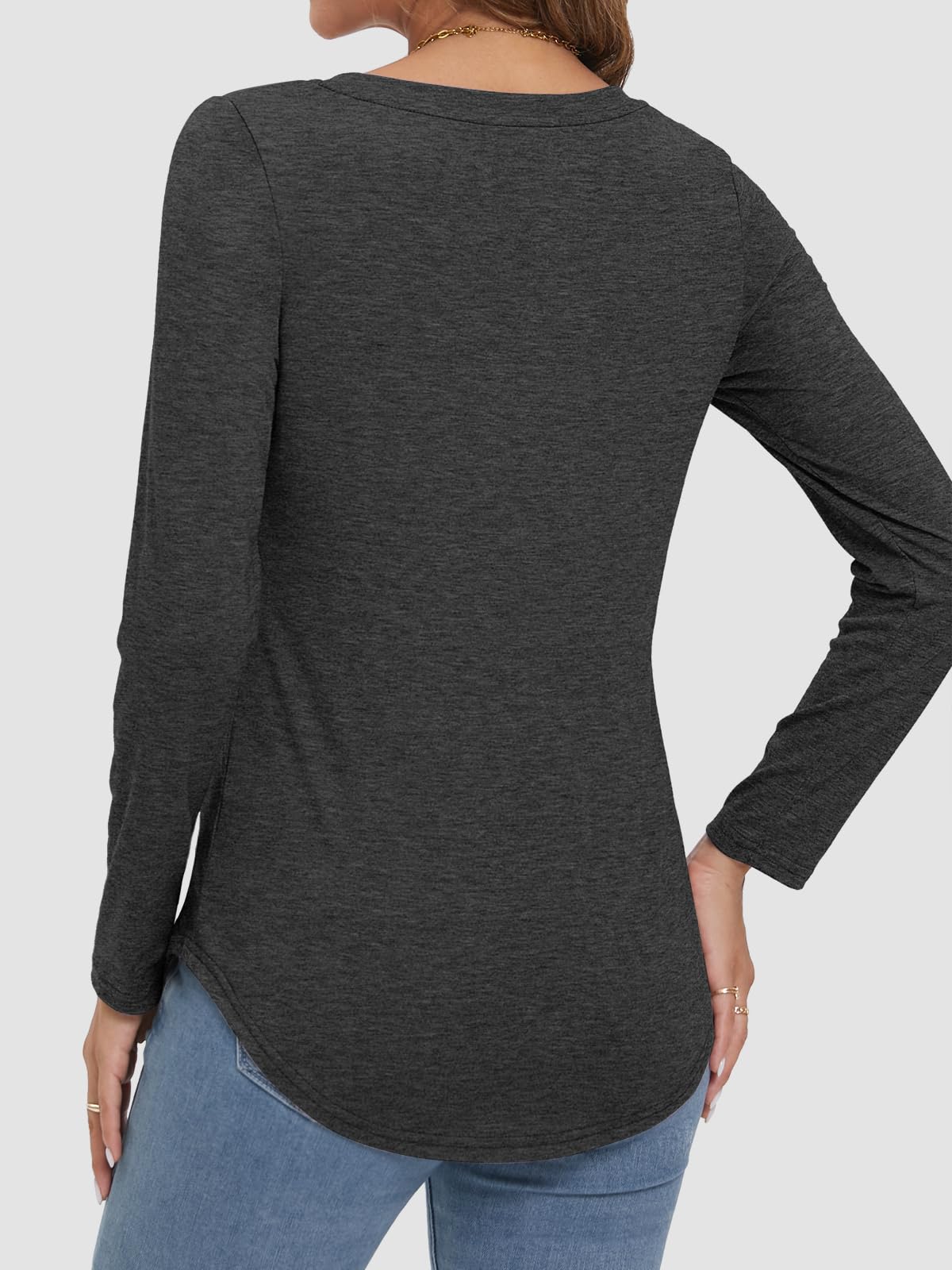 Women's V-neck Curved Hem Long Sleeve T-shirt