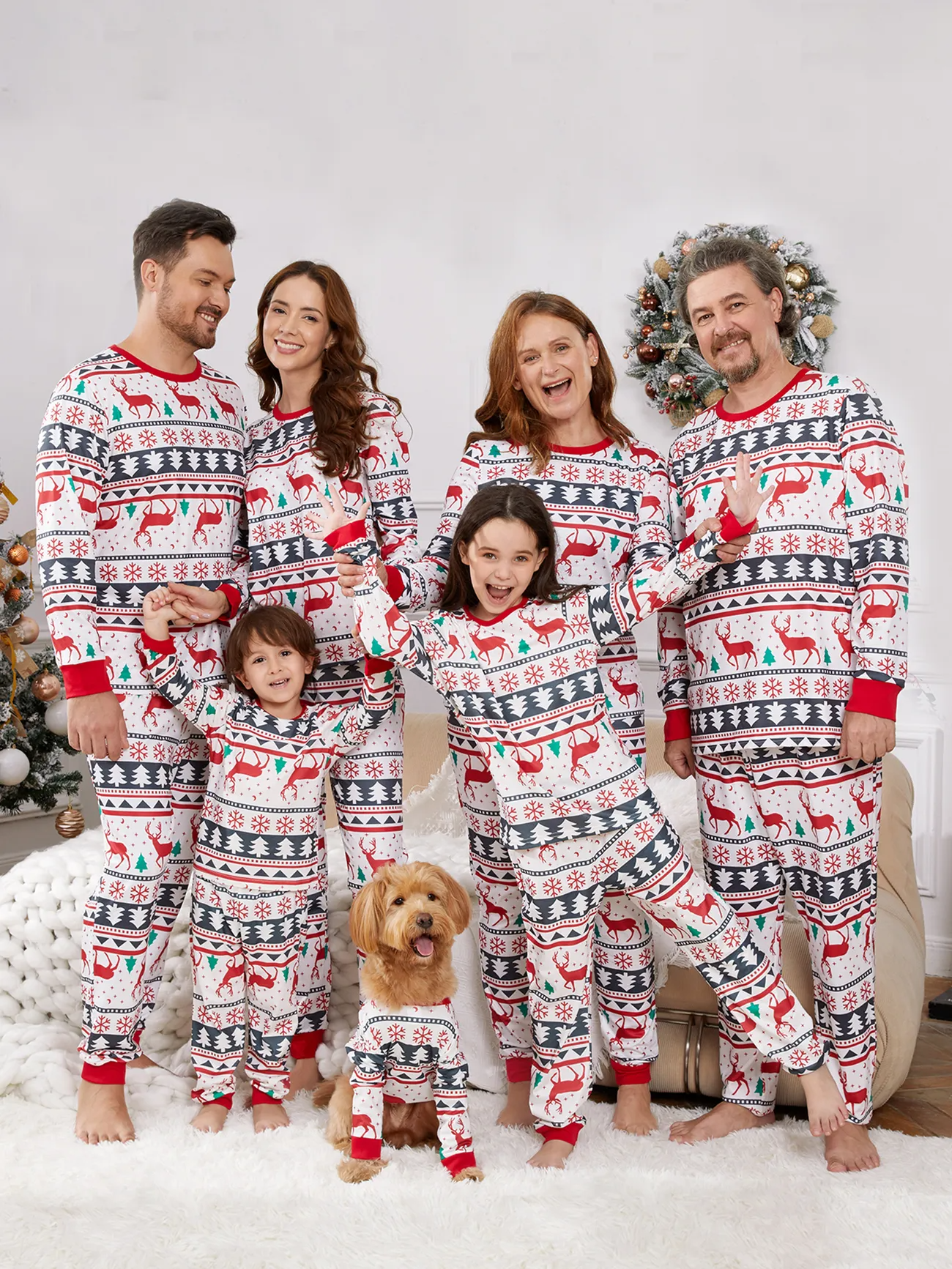 🎄Christmas All Over Reindeer Print Family Matching Long-sleeve Pajamas Sets