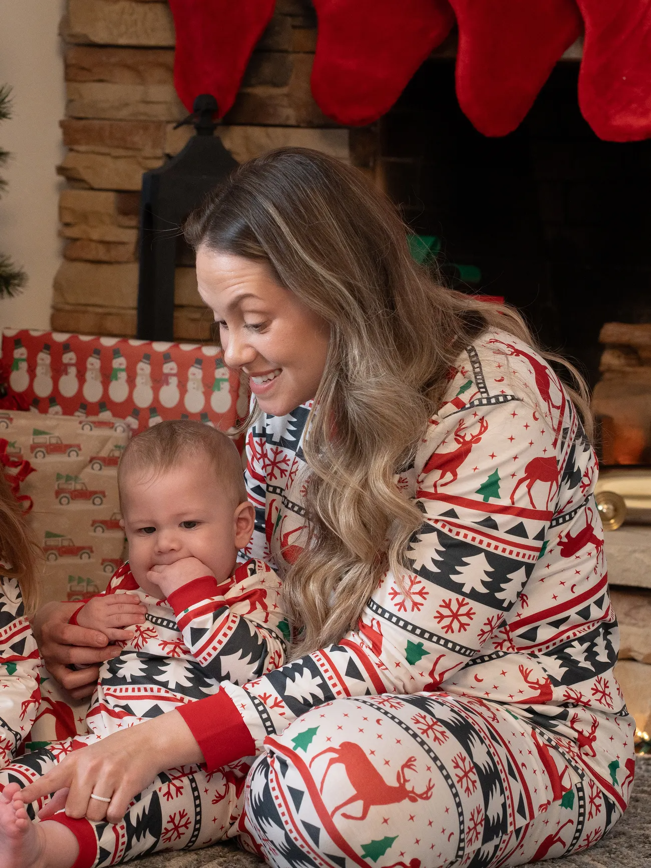 🎄Christmas All Over Reindeer Print Family Matching Long-sleeve Pajamas Sets