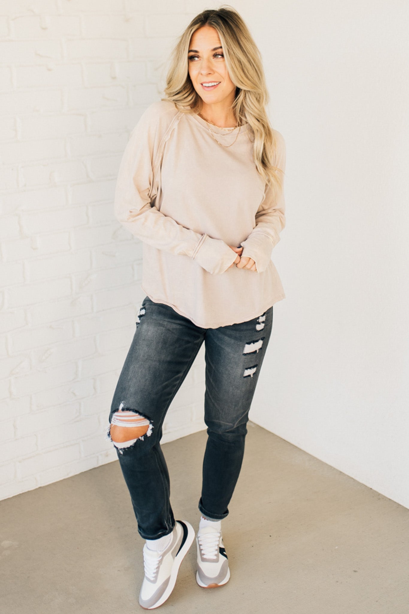 🔥2024 Fall Hot🔥Mineral Wash Thumbhole Tee(buy 2 10% OFF)