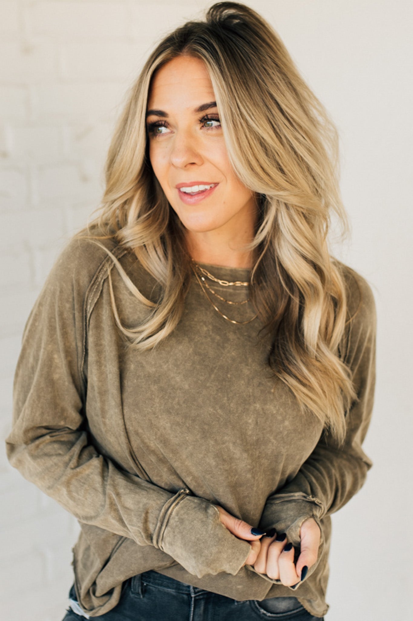 🔥2024 Fall Hot🔥Mineral Wash Thumbhole Tee(buy 2 10% OFF)