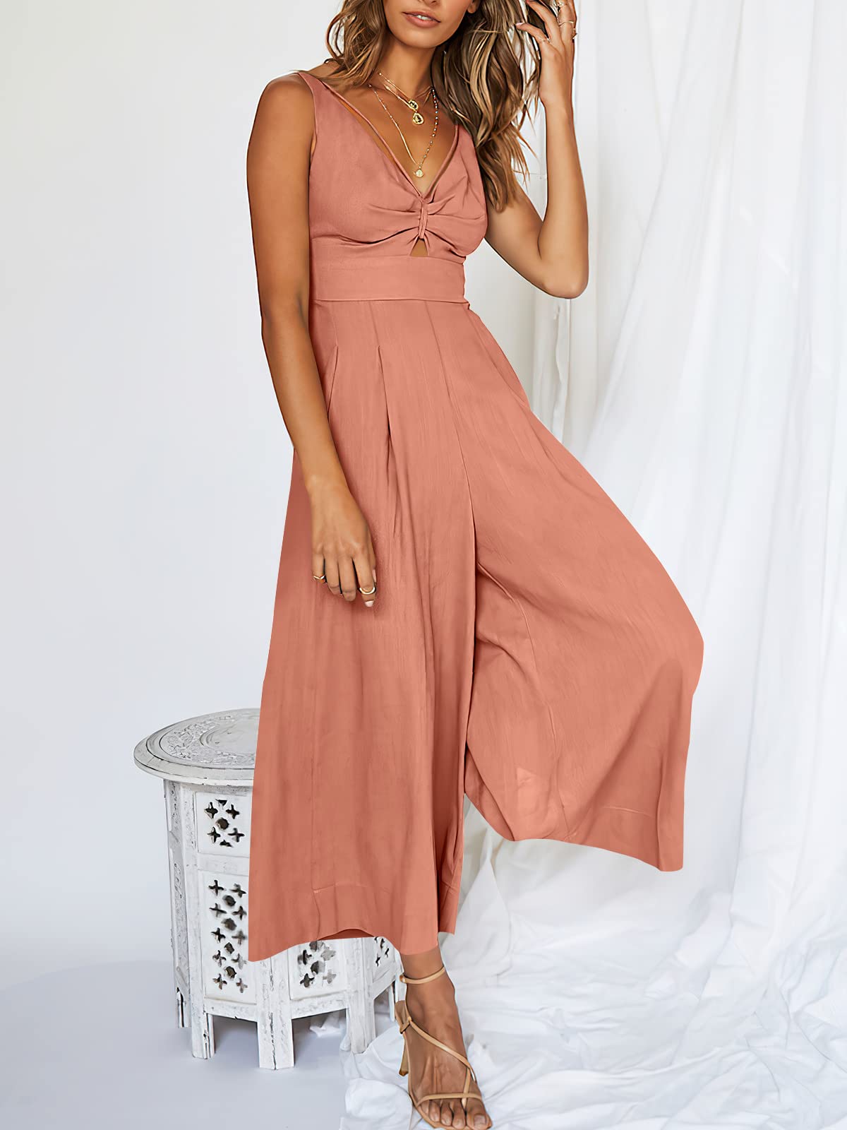 V Neck Cutout High-Waist Rompers (Buy 2 free shipping)-hivebabe.com