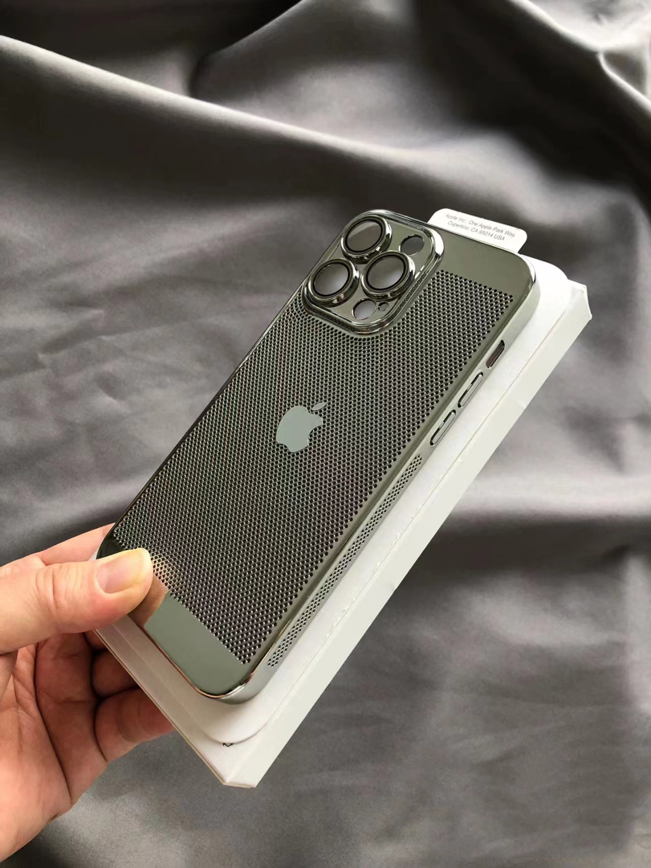 Ice Shiny Cooling Case For iPhone-Buy 2 Get Extra 10% Off