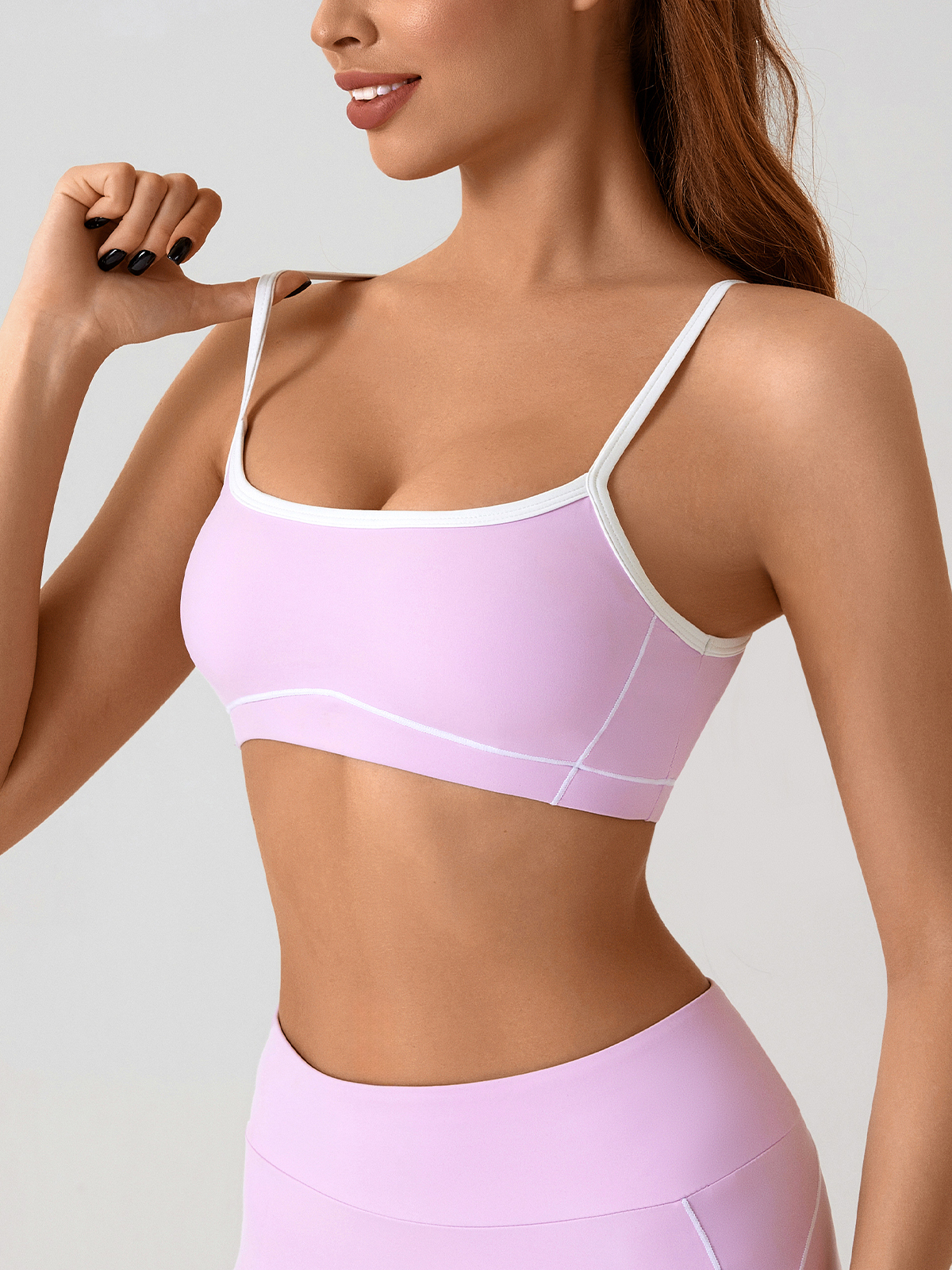 Seamless Contrast Piping Push up Sport Bra with Removable Pads