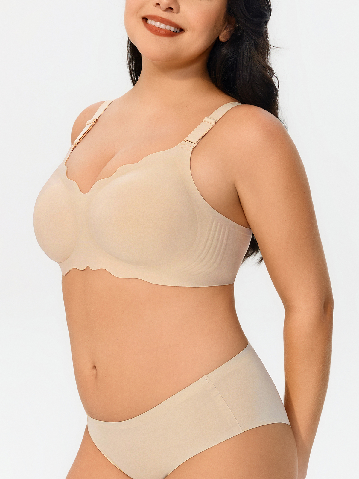 Scallop Push up Plunge Wireless Everyday Bra