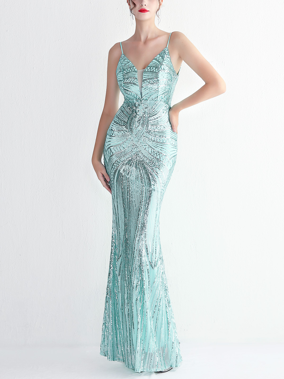 Mesh Inserted Sequin Embellished V-Neck Open Back Mermaid Maxi Gown