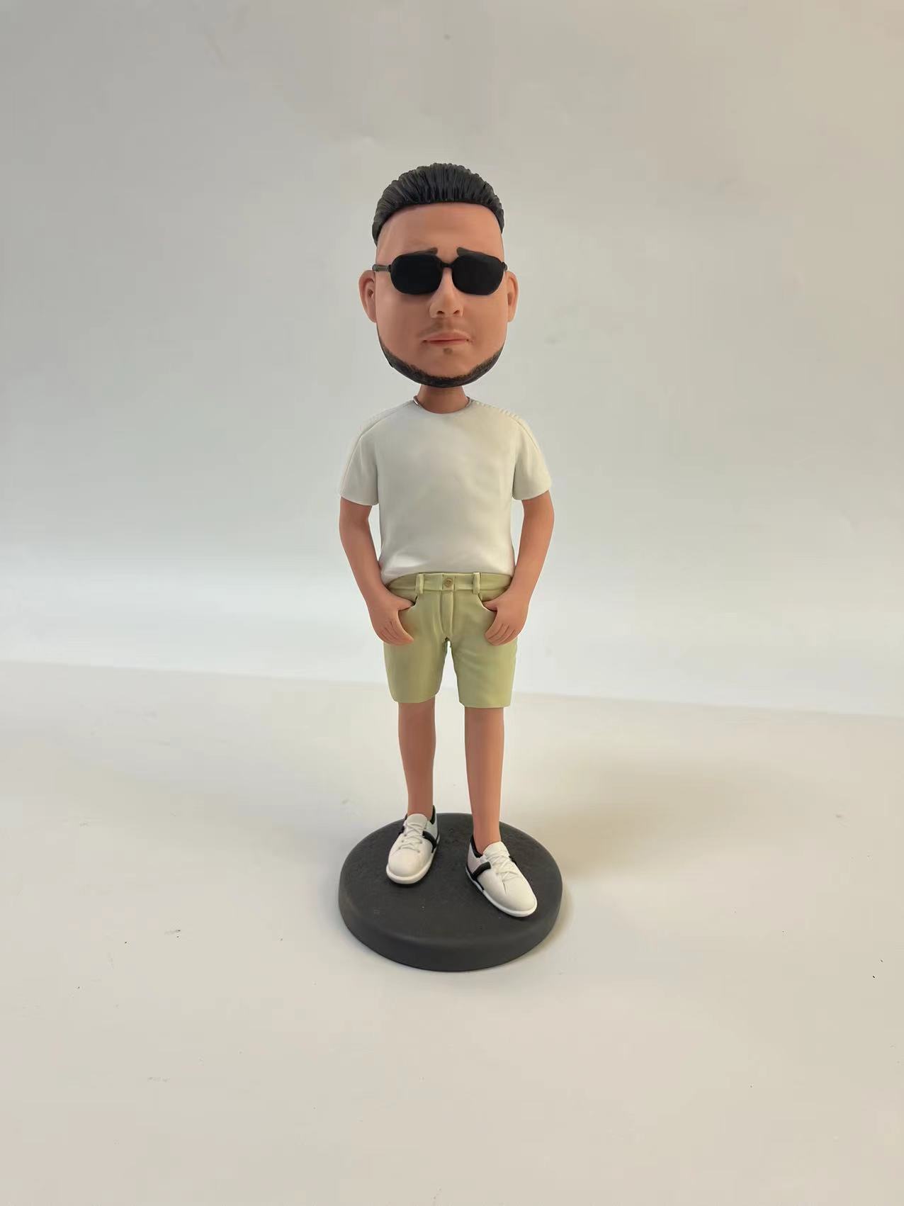 Fully Customizable 1 person Custom Bobbleheads With Engraved Text