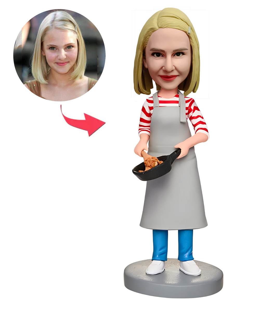 Cooking Mom Custom Bobblehead With Engraved Text