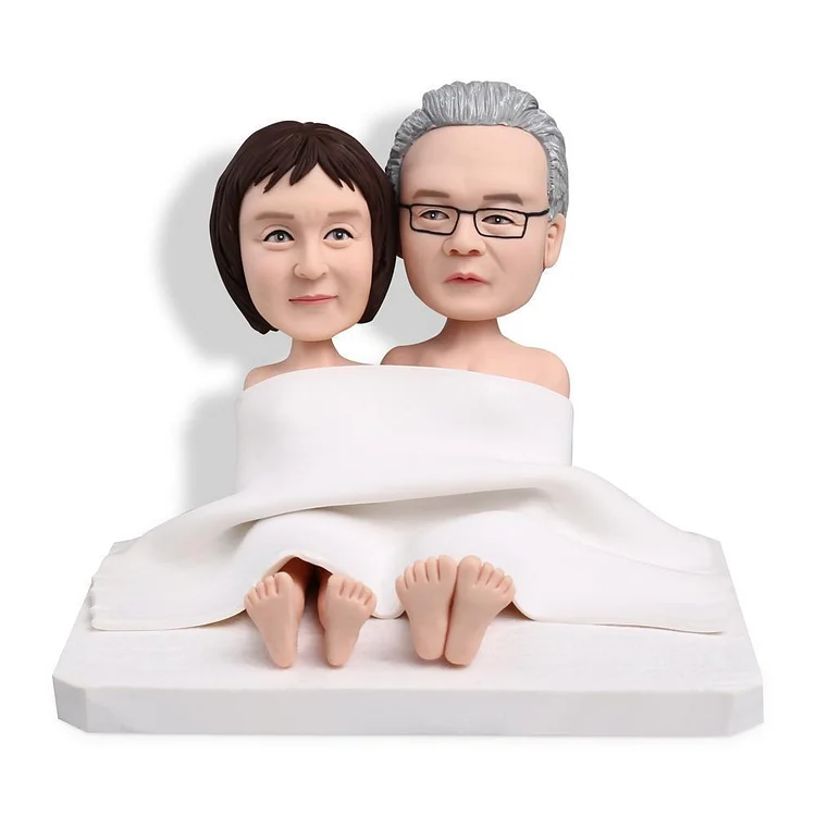 Blanket Couples Custom Bobblehead With Engraved Text