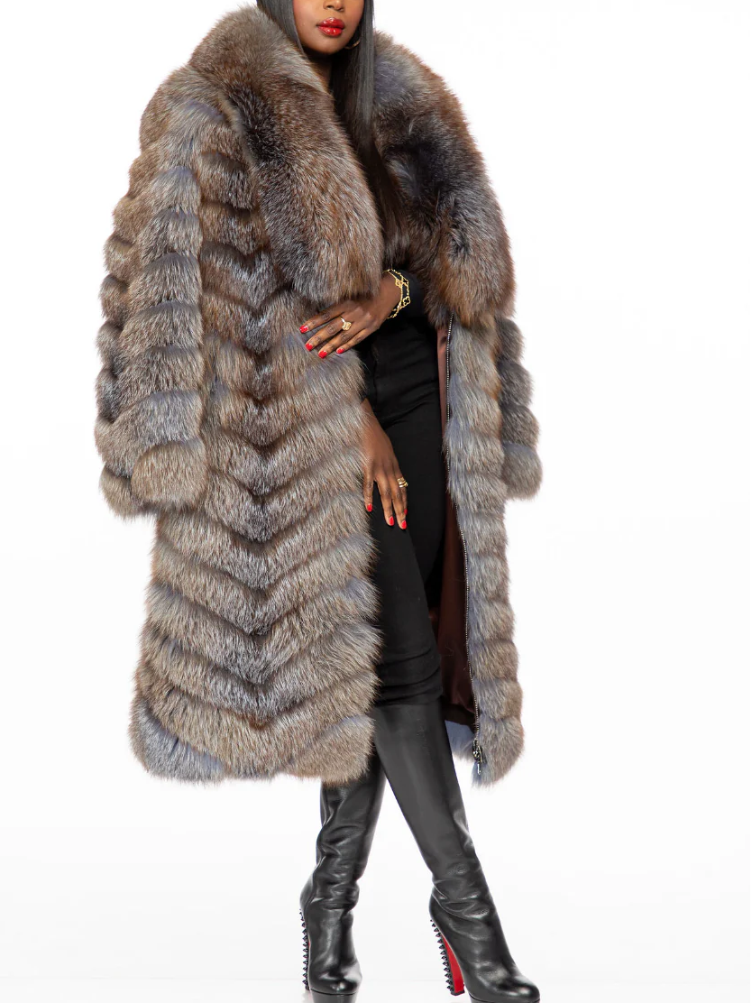 Women's Fox Fur Coat With Collar
