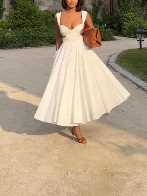 Elegant White Sleeveless Dress