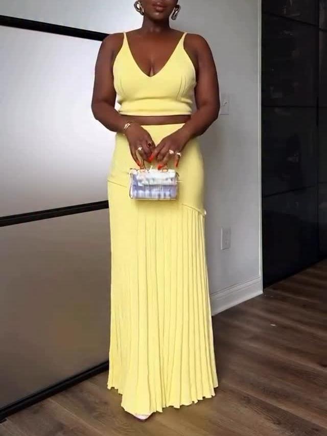 Elegant Yellow Pleated Skirt Two-piece Set