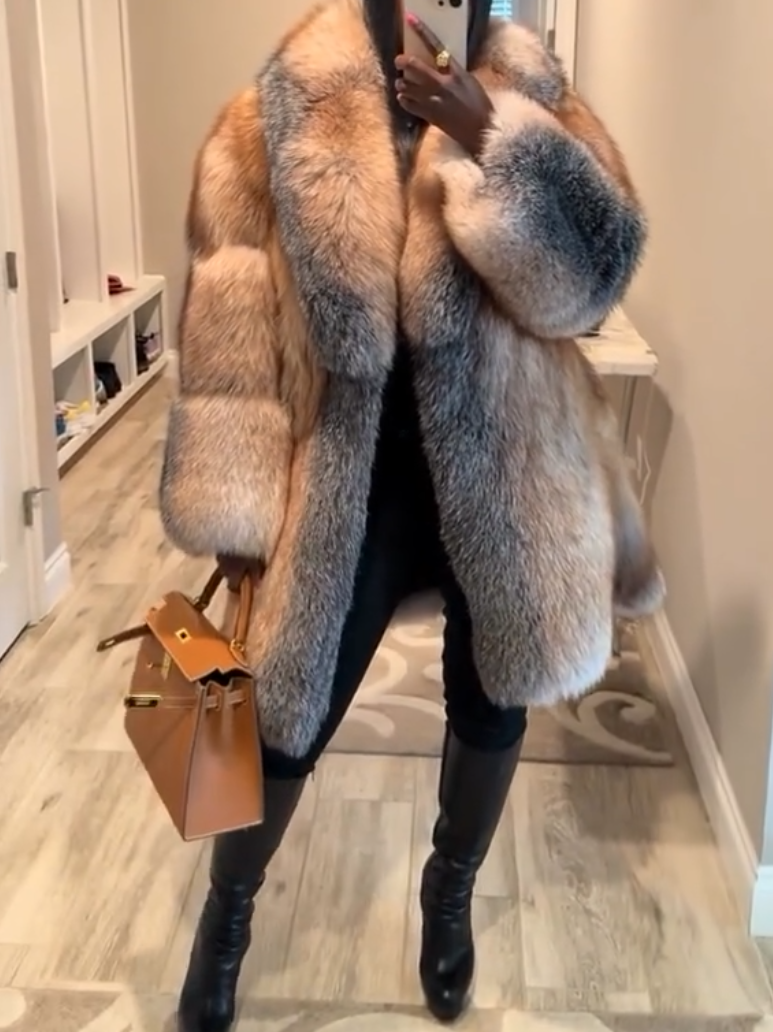 Women's Elegant Warm Brown Fox Fur Coat