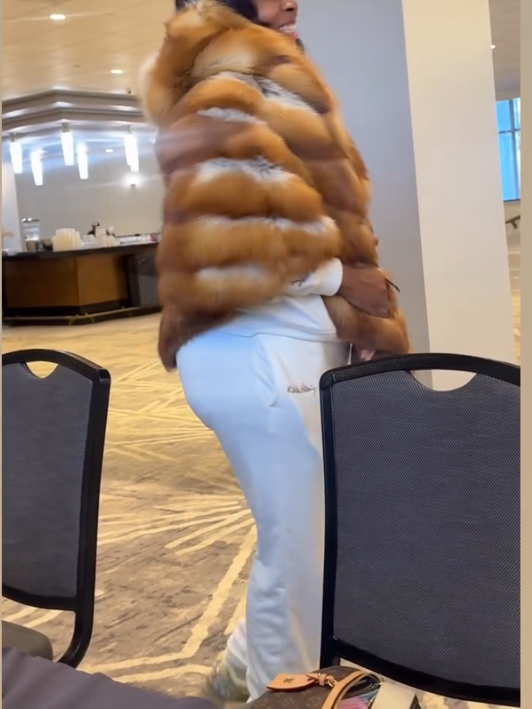 Women's Elegant Red Fox Fur Ponchos