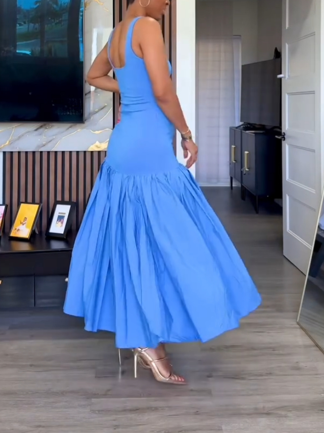Elegant Blue Pleated Midi Dress