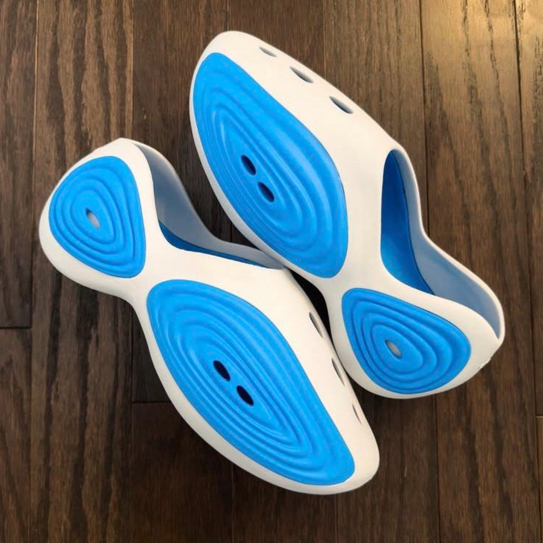 Men's Blue & White Wave Comfort Shoes