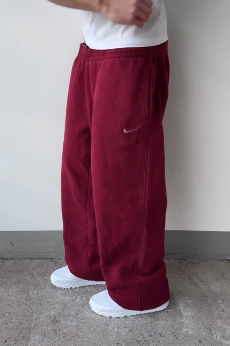 Men's Casual Burgundy Pants
